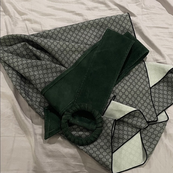 Genuine Leather Green belt - Picture 1 of 2